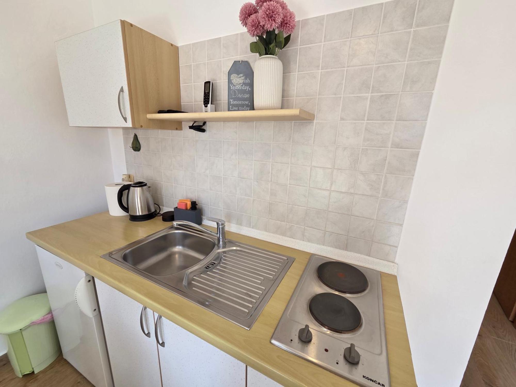 Apartments Leticia I Baska  Ngoại thất bức ảnh
