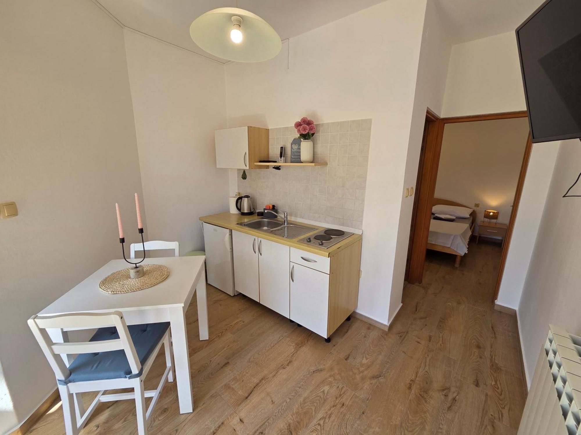 Apartments Leticia I Baska  Ngoại thất bức ảnh